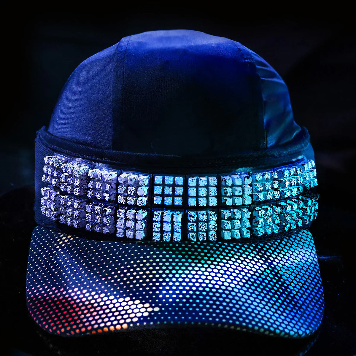 GORRA NEGRA OMIUS (CON PIERDRAS)