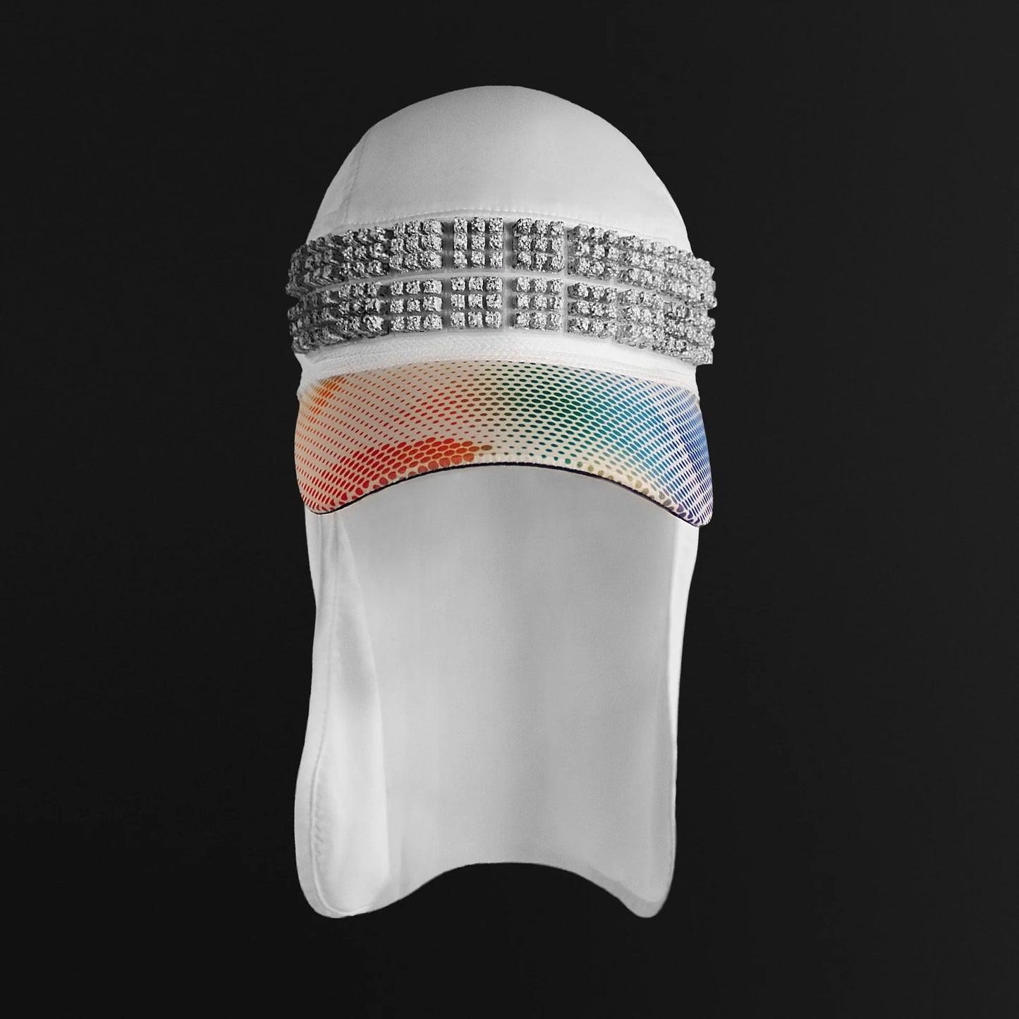 GORRA BLANCA CON CAPA (CON PIEDRAS)