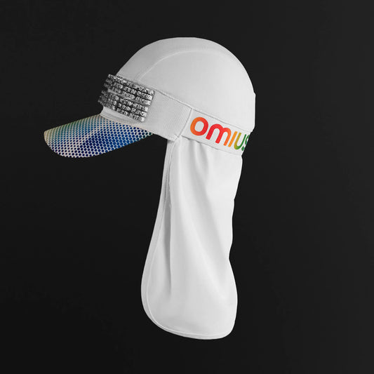 GORRA BLANCA CON CAPA (CON PIEDRAS)