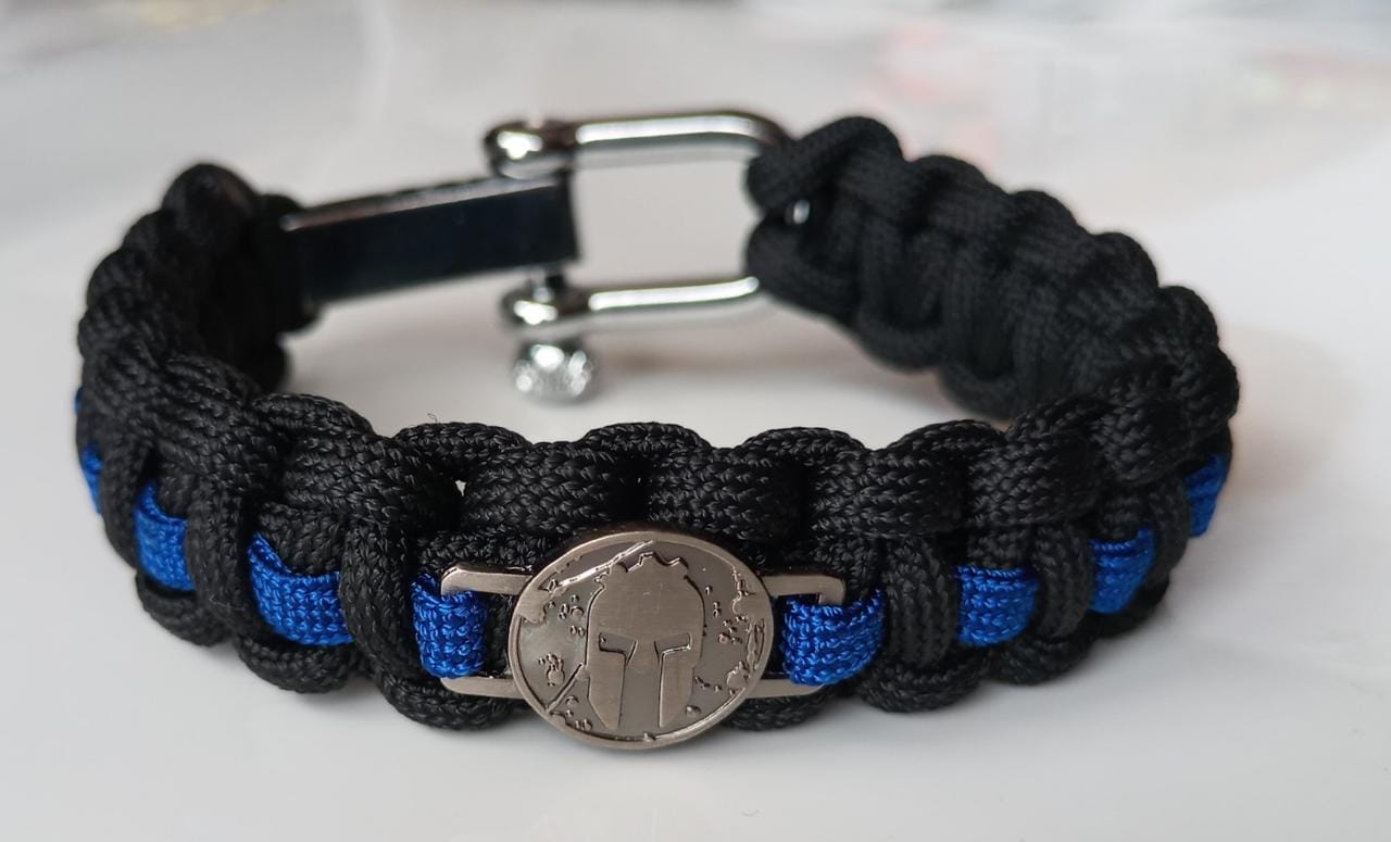BLUE PARACORD ED BRACELET